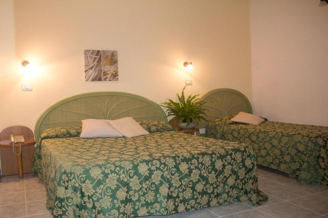 קאפו ואטיצ'אנו Hotel Grotticelle מראה חיצוני תמונה