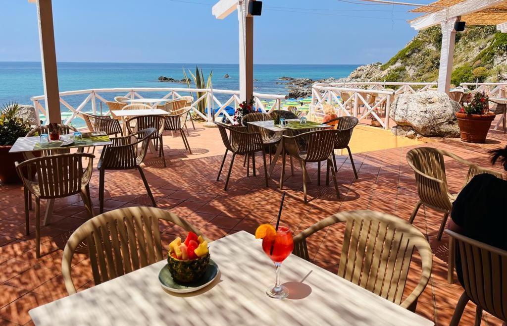 קאפו ואטיצ'אנו Hotel Grotticelle מראה חיצוני תמונה