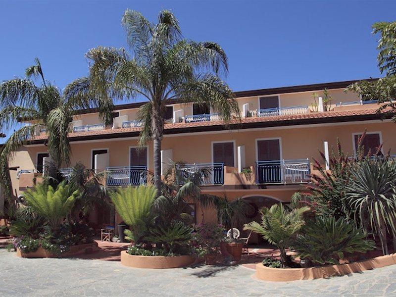 קאפו ואטיצ'אנו Hotel Grotticelle מראה חיצוני תמונה
