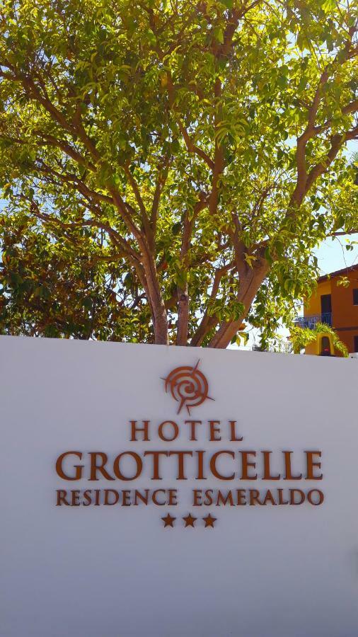 קאפו ואטיצ'אנו Hotel Grotticelle מראה חיצוני תמונה