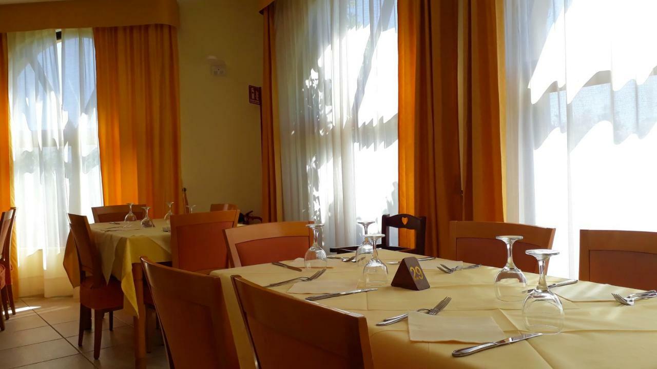 קאפו ואטיצ'אנו Hotel Grotticelle מראה חיצוני תמונה