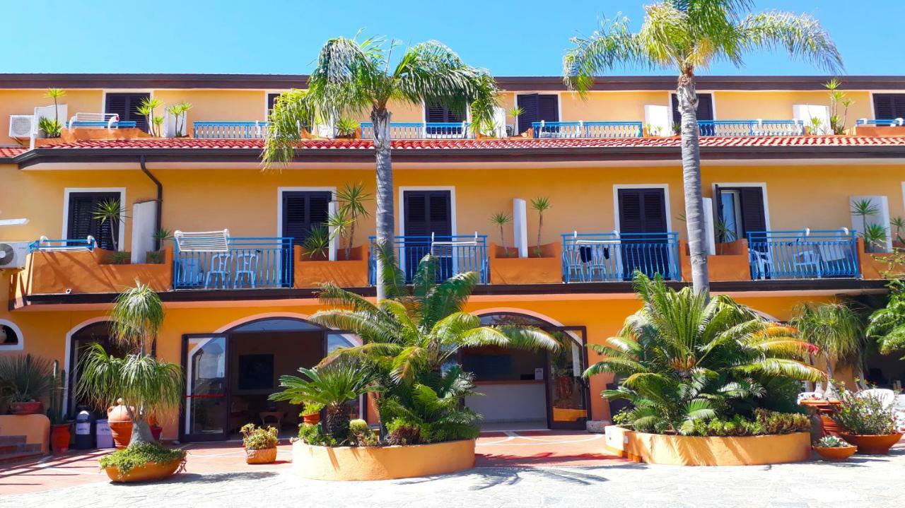 קאפו ואטיצ'אנו Hotel Grotticelle מראה חיצוני תמונה