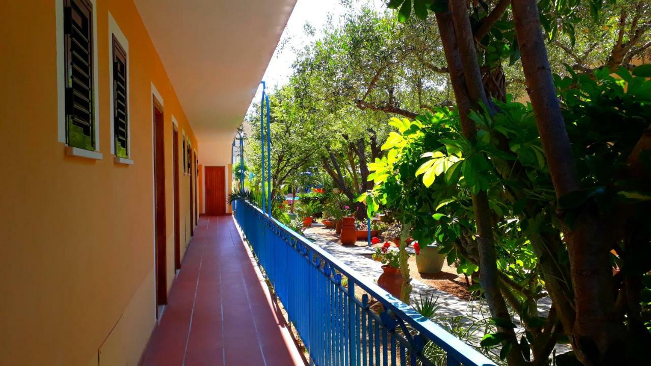 קאפו ואטיצ'אנו Hotel Grotticelle מראה חיצוני תמונה